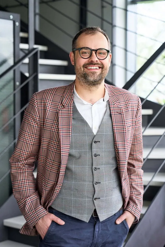 Daniel Hof Daniel Hof